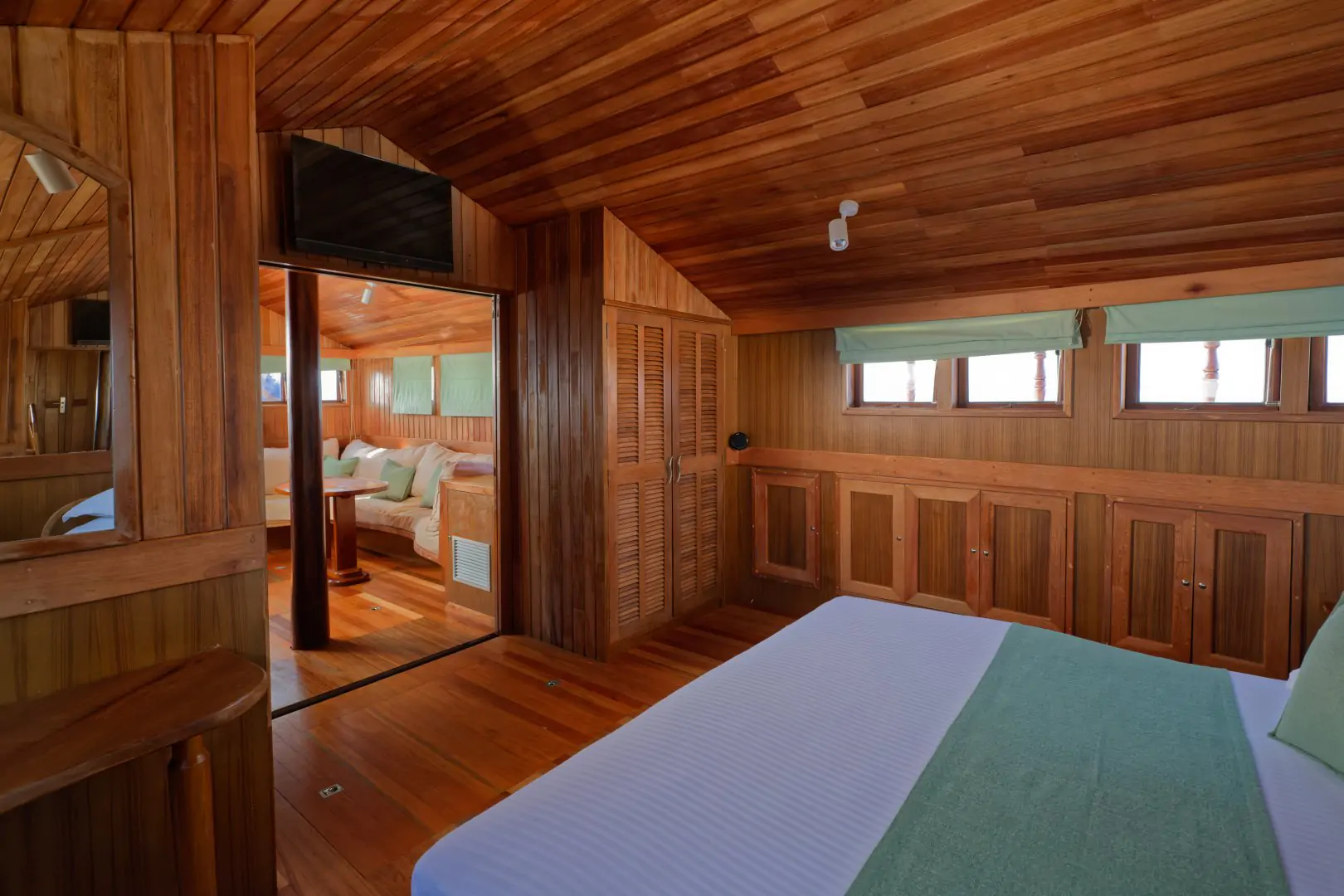 Safari Island Resort