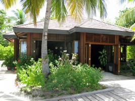 Komandoo Island Resort Lhaviyani Maldive 4