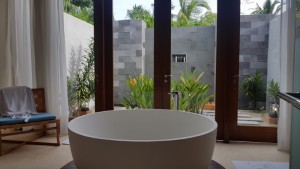 Furaveri Island Resort & Spa Raa Maldive 6